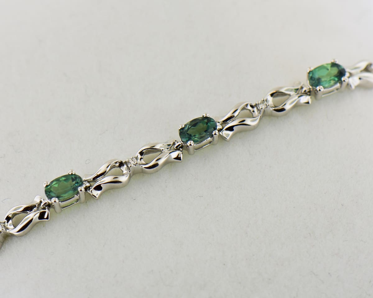 Alexandrite and on sale diamond bracelet