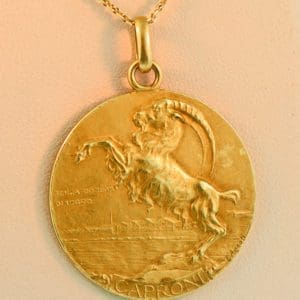world war one flying ace bomber medal caproni italian airforce pendant