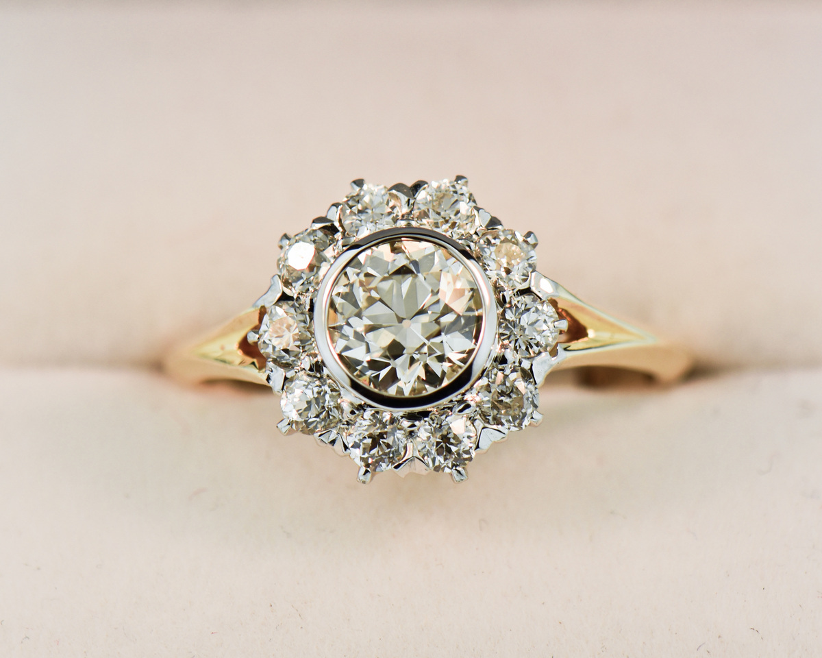 Johanna Brierley Gold European Cut Diamond Ring on Melt Band – Peridot Fine  Jewelry