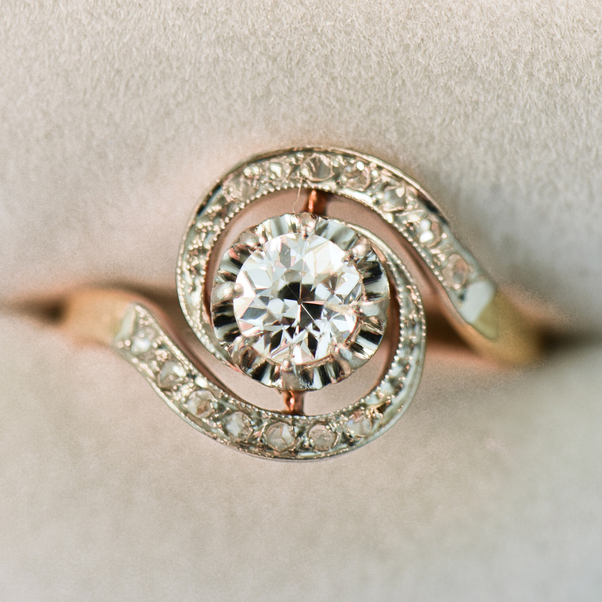 Victorian 0.86 CTW Old European Cut Diamond 14 Karat Yellow Gold Belcher  Set Solitaire Antique Engagement Ring | Wilson's Estate Jewelry