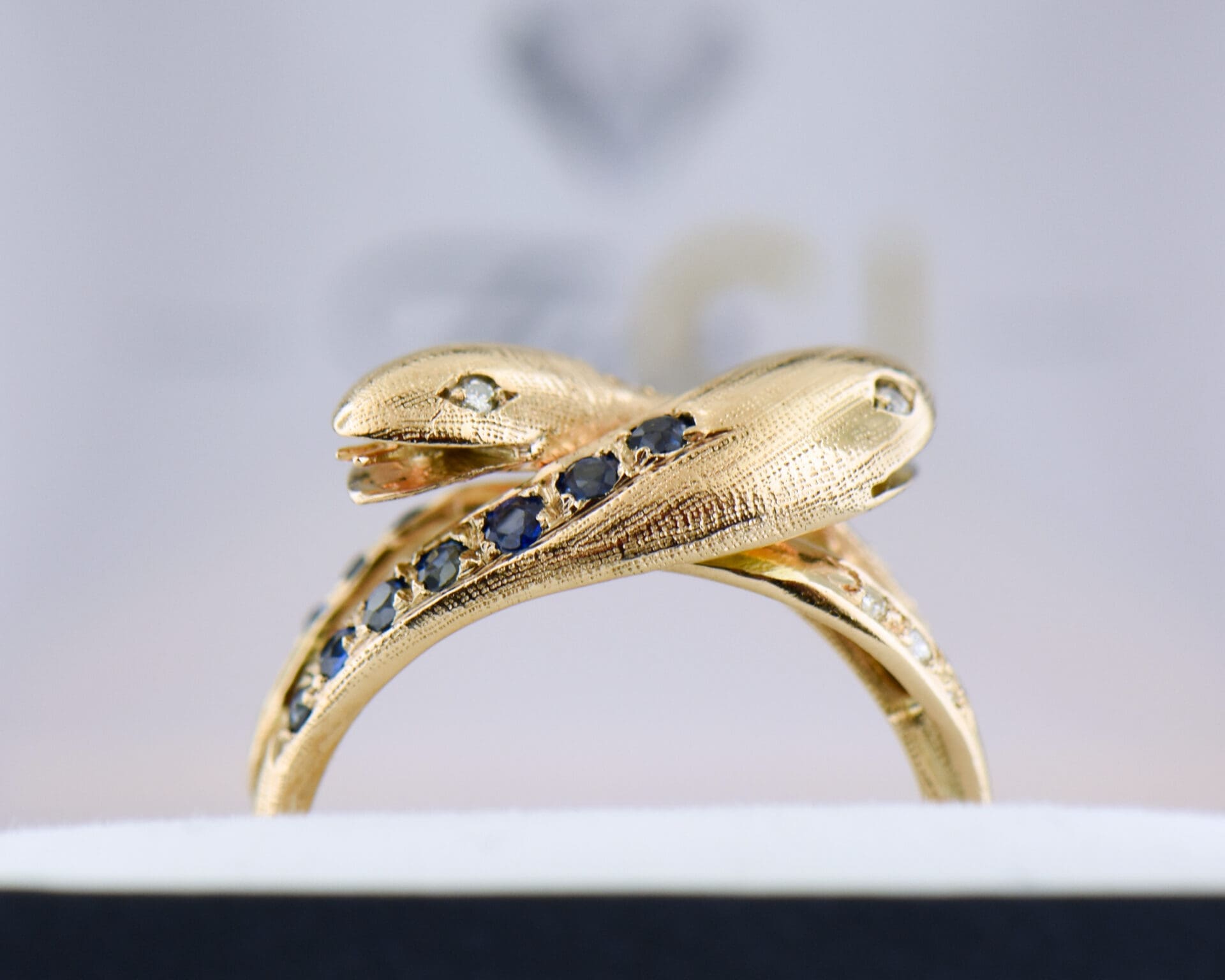 Vintage Double Headed Serpent Sapphire & Diamond Snake Ring - thumbnail 3