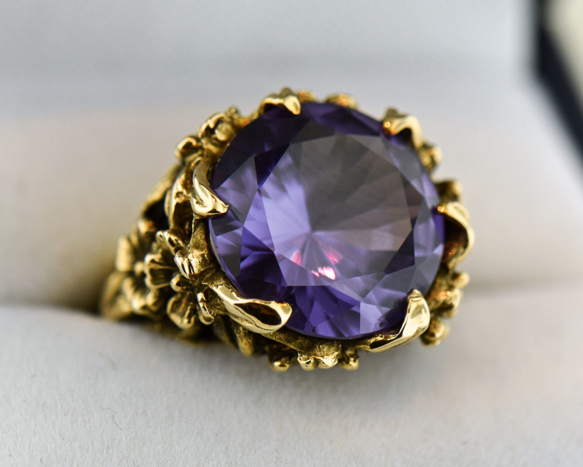 Synthetic alexandrite ring deals