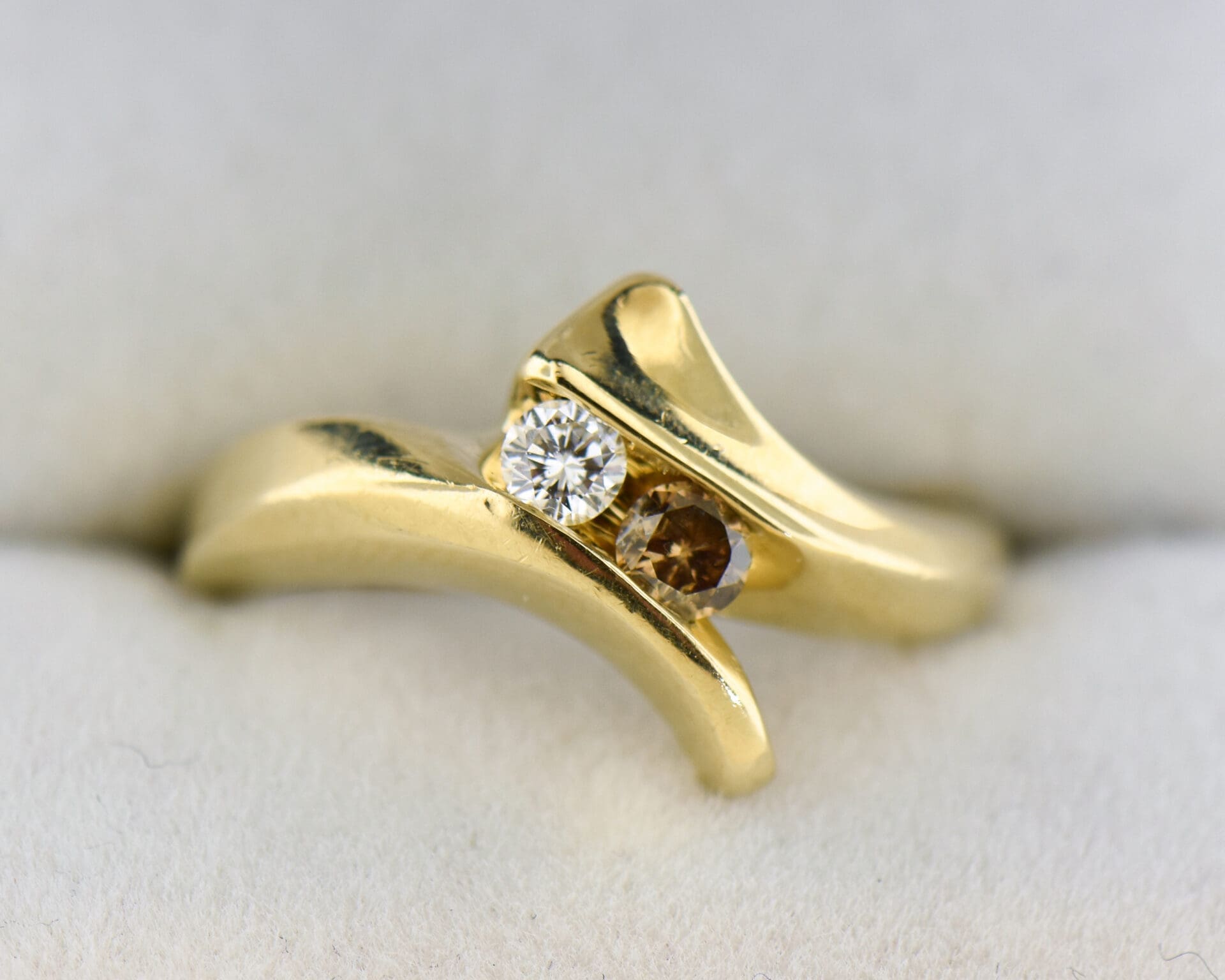 Freeform Gold Ring with Champagne & White Diamond - thumbnail 5
