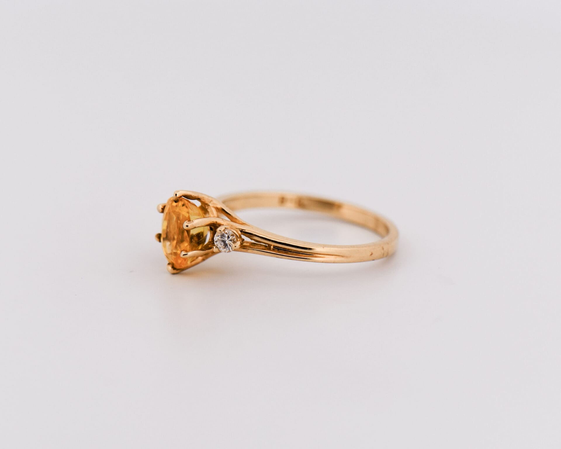 Vintage Yellow Sapphire & Diamond 3-Stone Ring - thumbnail 3