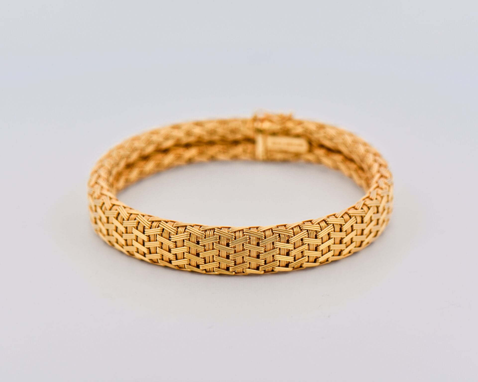 Heavy Woven Italian 18k Yellow Gold Bracelet | Exquisite Jewelry