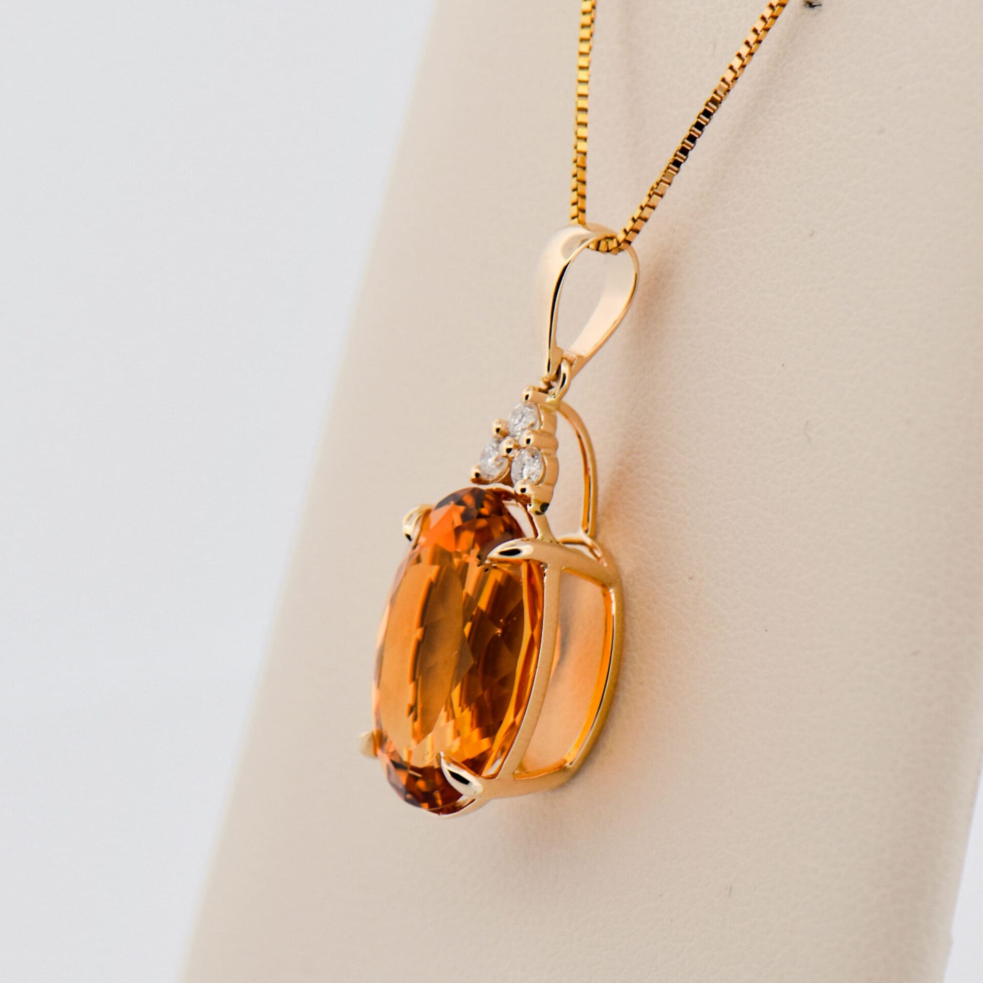 Top Quality Oval Citrine & Diamond Pendant - thumbnail 2