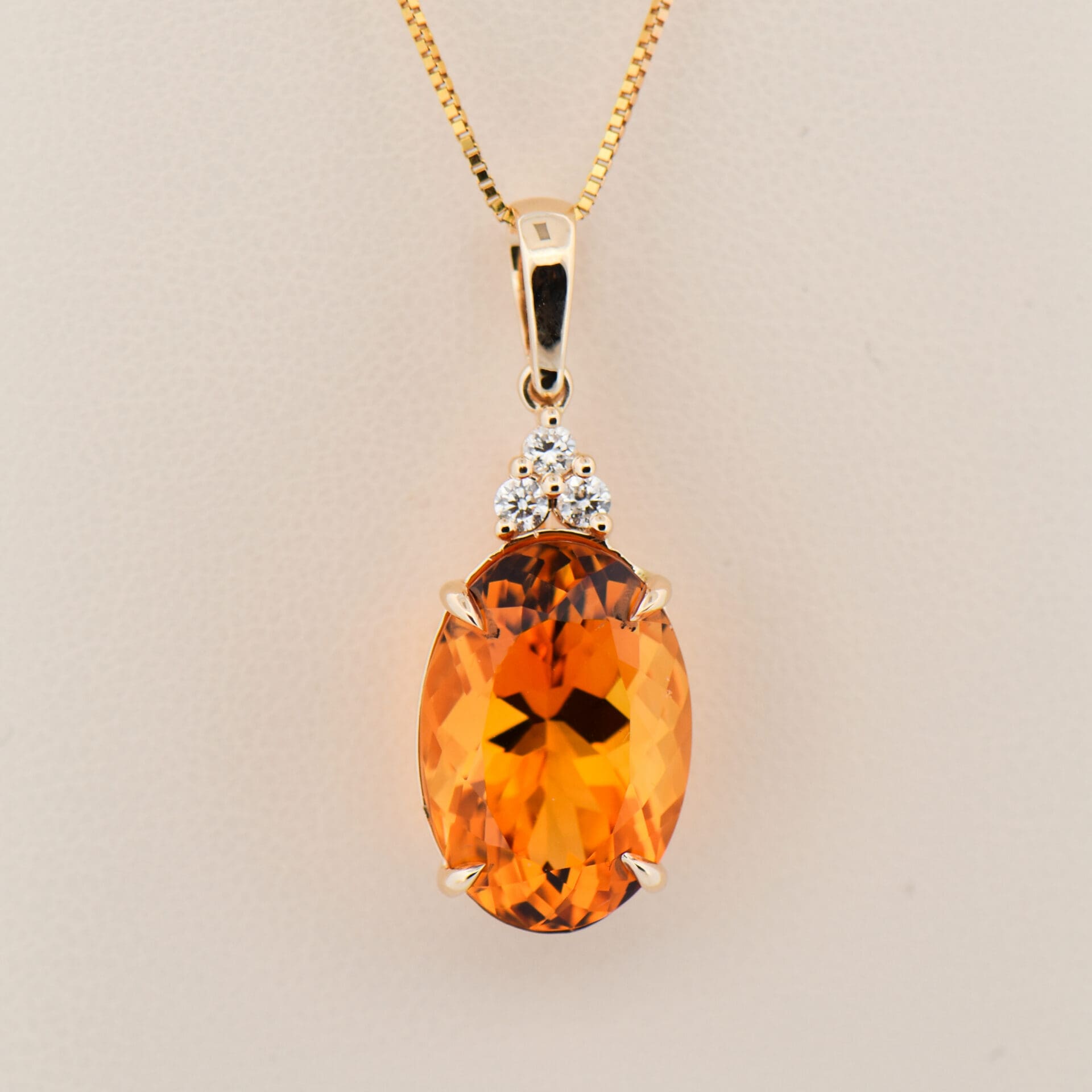 Top Quality Oval Citrine & Diamond Pendant - thumbnail 3